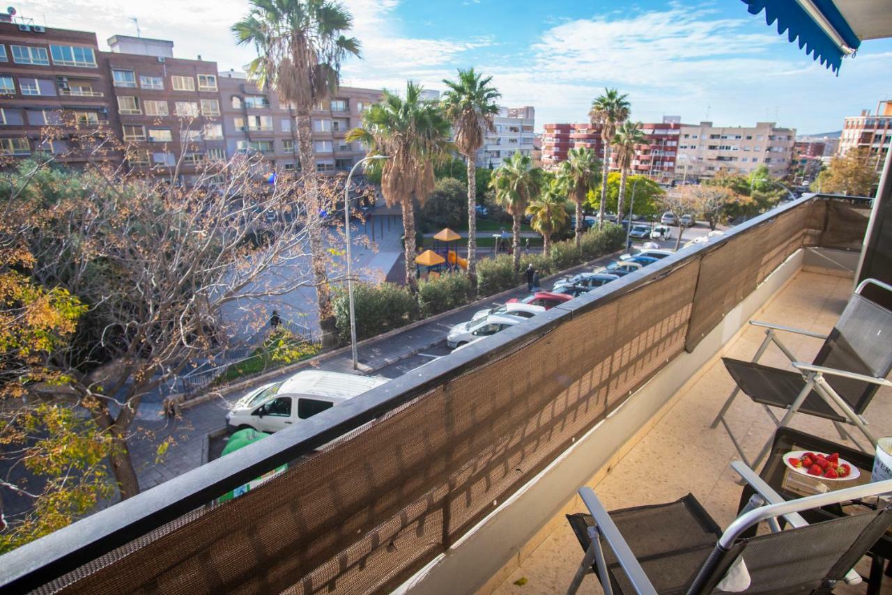 Apartamento Comodo A 10 Min Del Centro Alicante Extérieur photo