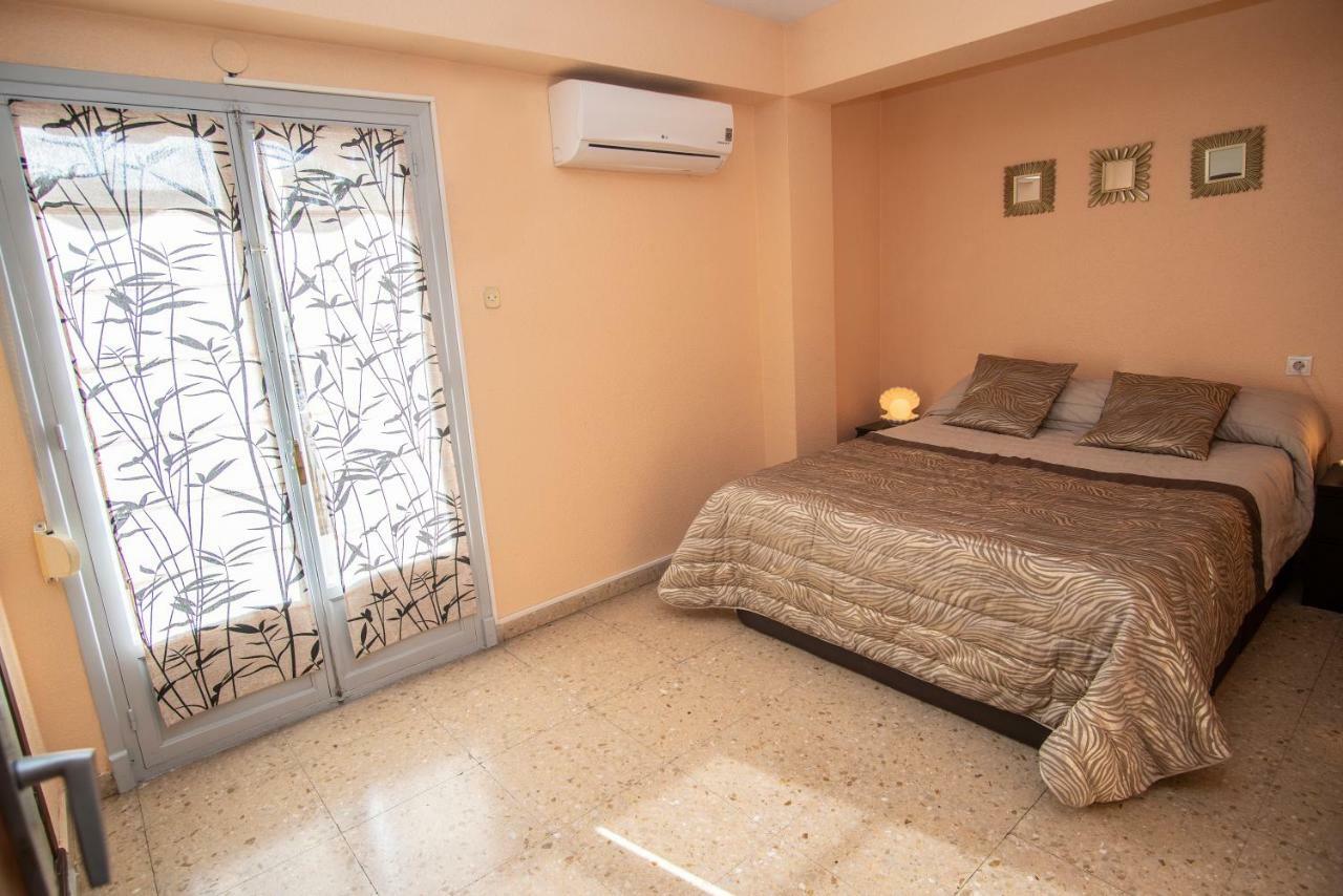 Apartamento Comodo A 10 Min Del Centro Alicante Extérieur photo